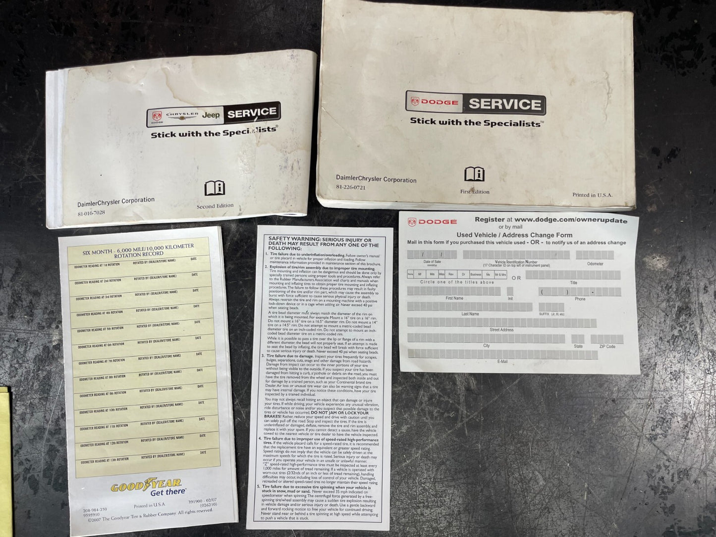 07 2007 Dodge Charger SRT-8 SRT8 Owners Manual Case Booklet Handbook Guidebook