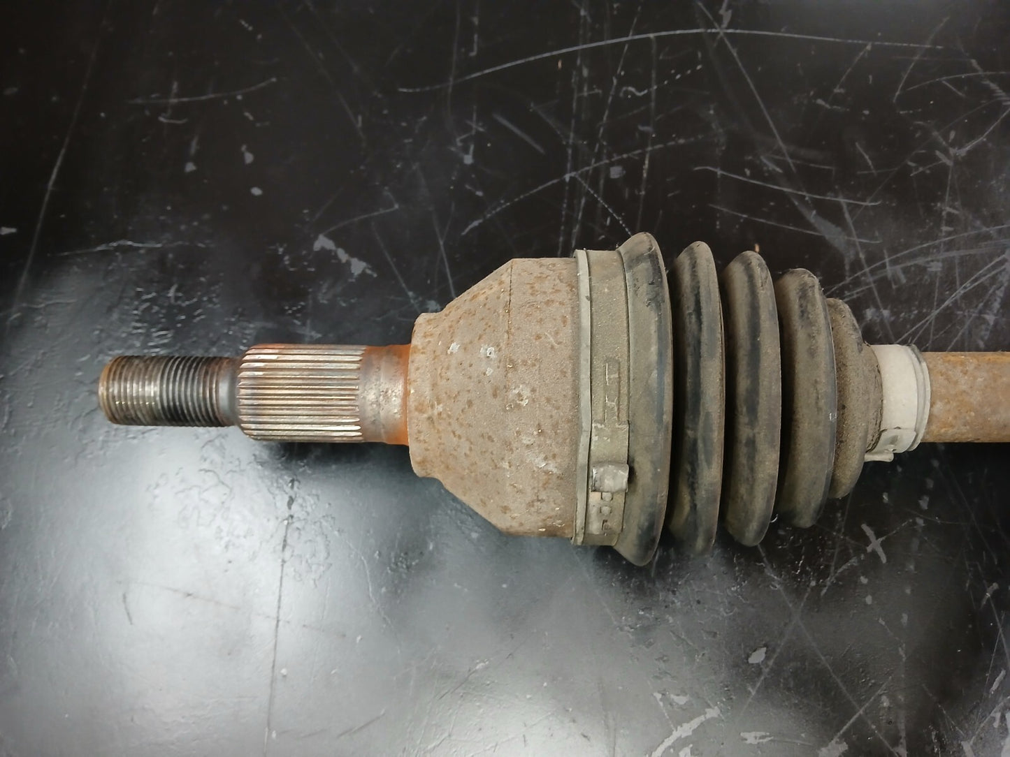 2006-2009 Pontiac Solstice GXP Rear Driver LH Side CV Axle Shaft 15895131