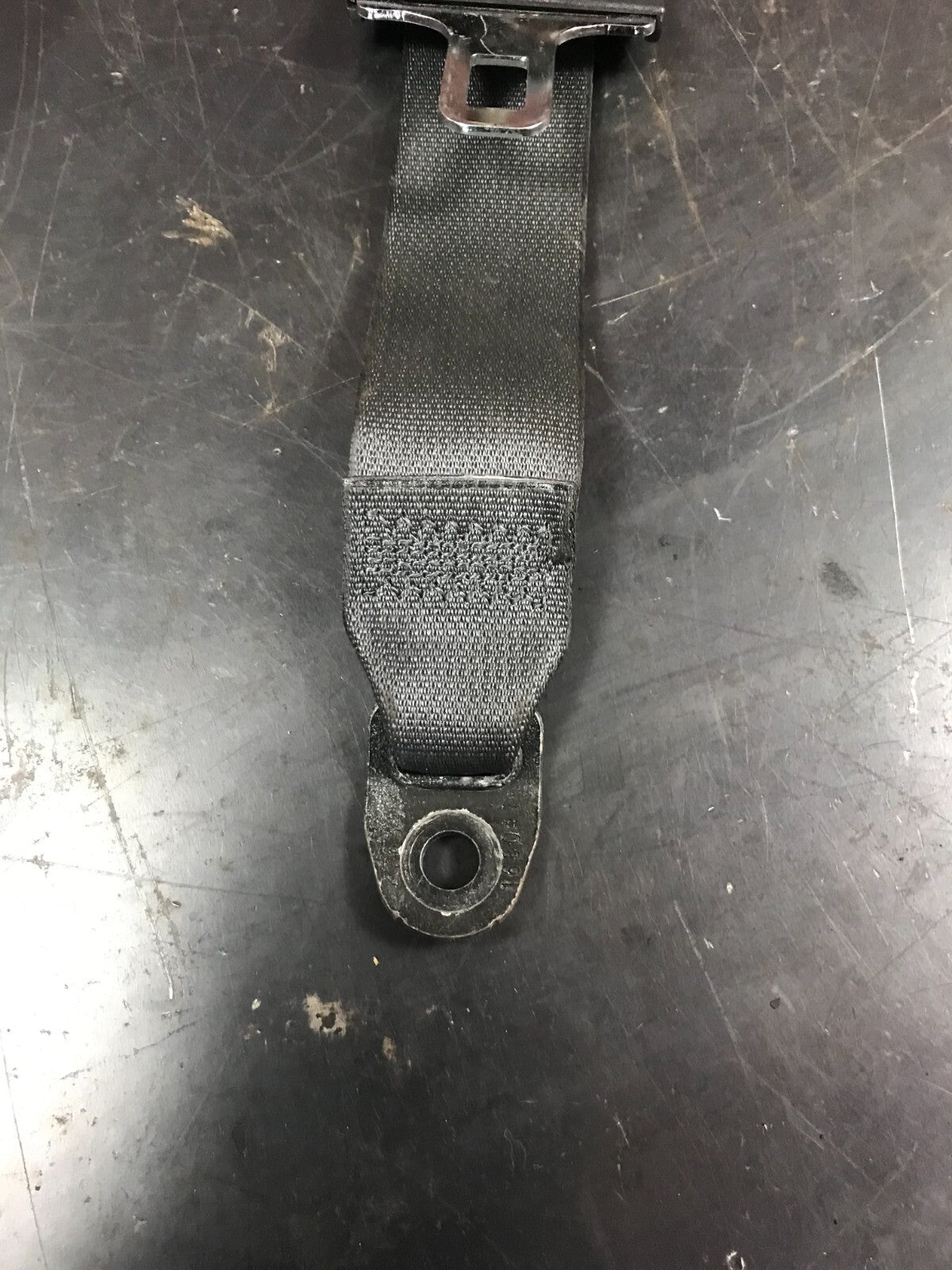 2005-2010 Challenger Charger 300 SRT Rear Outer Seat Belt Retractor 0ux54xdvag
