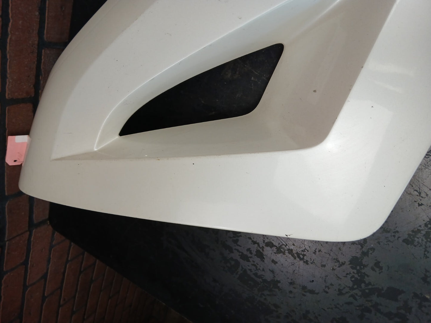 2002-2013 Escalade EXT Avalanche Left Outer Trim Panel Sail Cladding 15162092