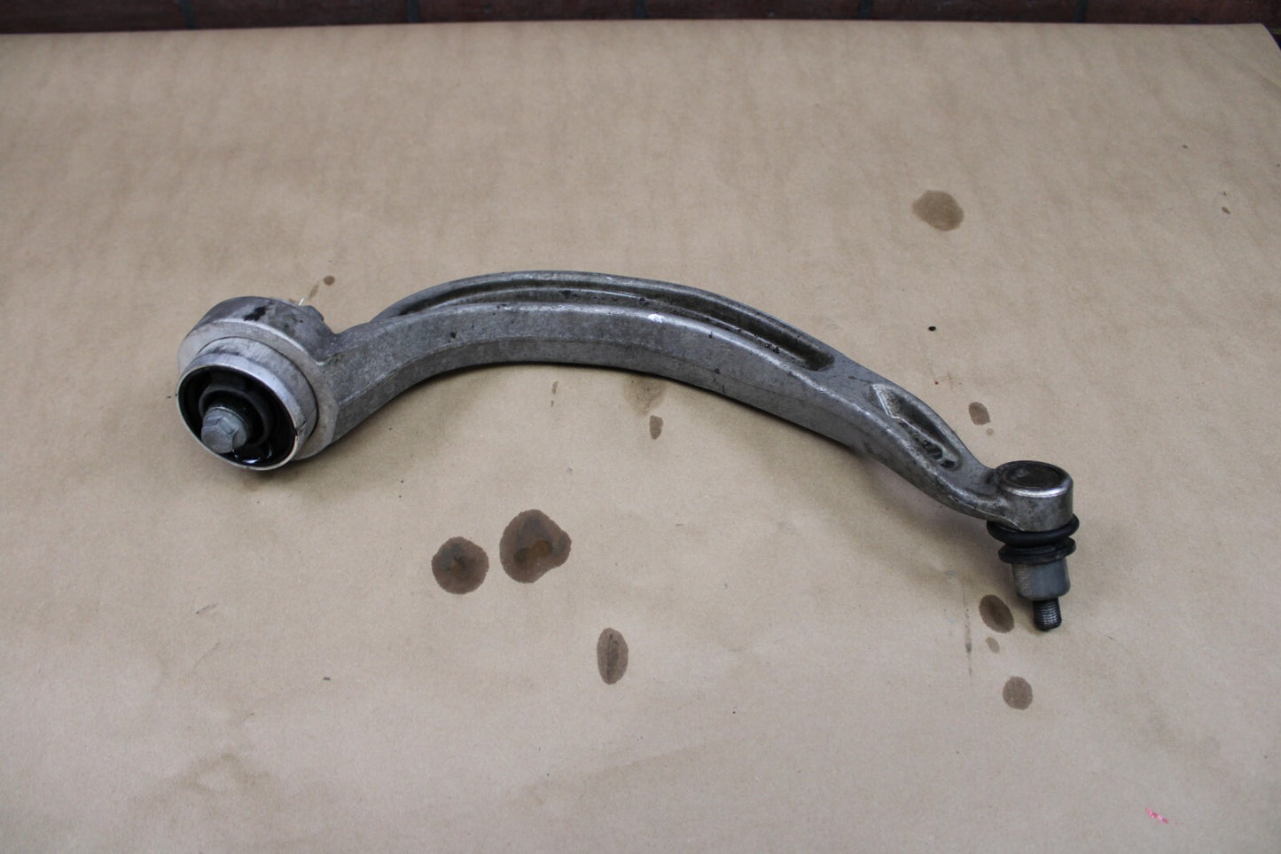 2012-2018 AUDI A7/S7 FRONT RH PASSENGER REARWARD LOWER CONTROL ARM OEM 4G0407696