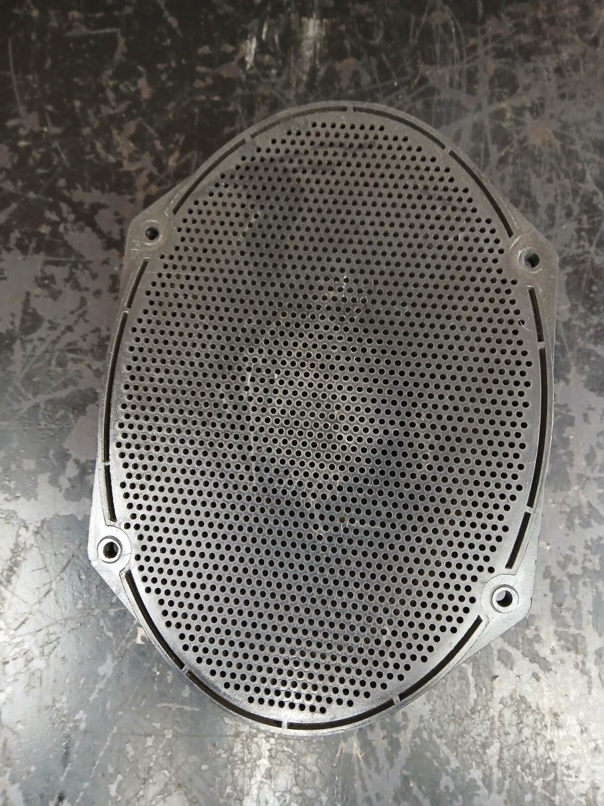 2004 Chrysler PT. Cruiser Oval Audio Sound Speaker Set of 2 w/ Covers