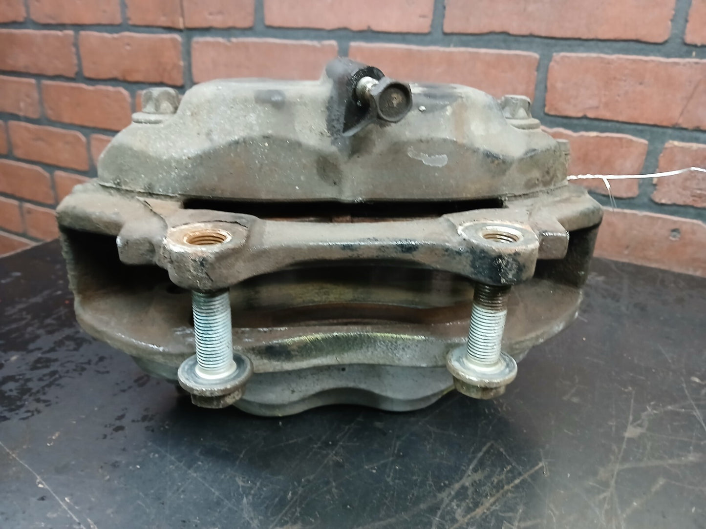 2006-2010 Jeep Grand Cherokee SRT8 Front Driver LH Side Brake Caliper 4 Piston