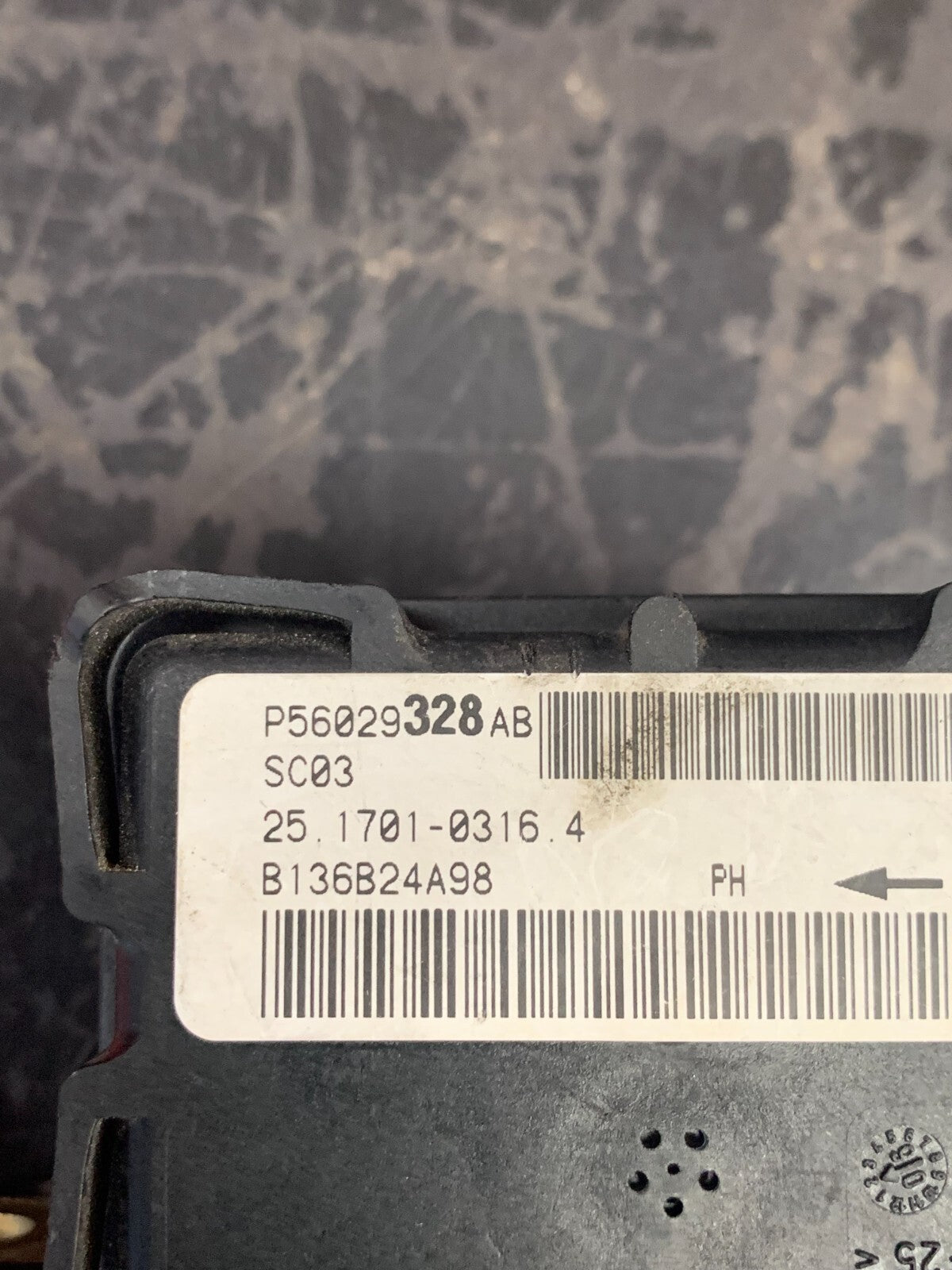06-08 Dodge Jeep Chrysler YAW Rate Dynamics Sensor Control Module OEM 56029328AB