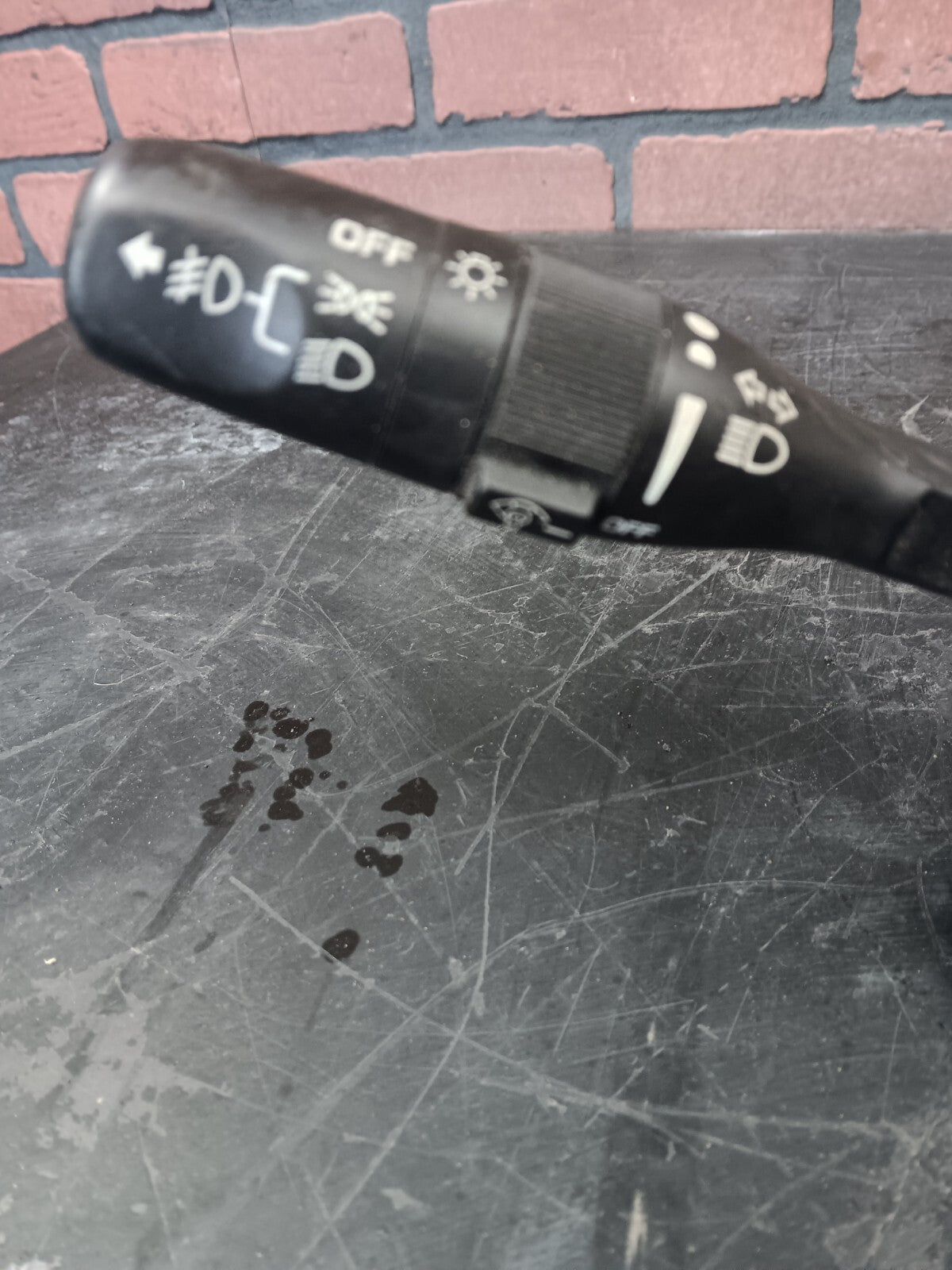 2003-2006 Dodge Viper SRT-10 Turn Signal and Wiper Combination Switch 04671594af