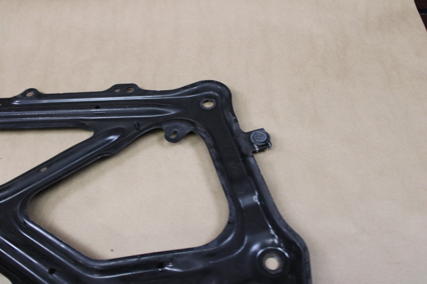 12-18 AUDI S6/A7/S7 CRADLE SUBFRAME SUSPENSION SUPPORT BRACKET OEM 4h0 399 345 Q