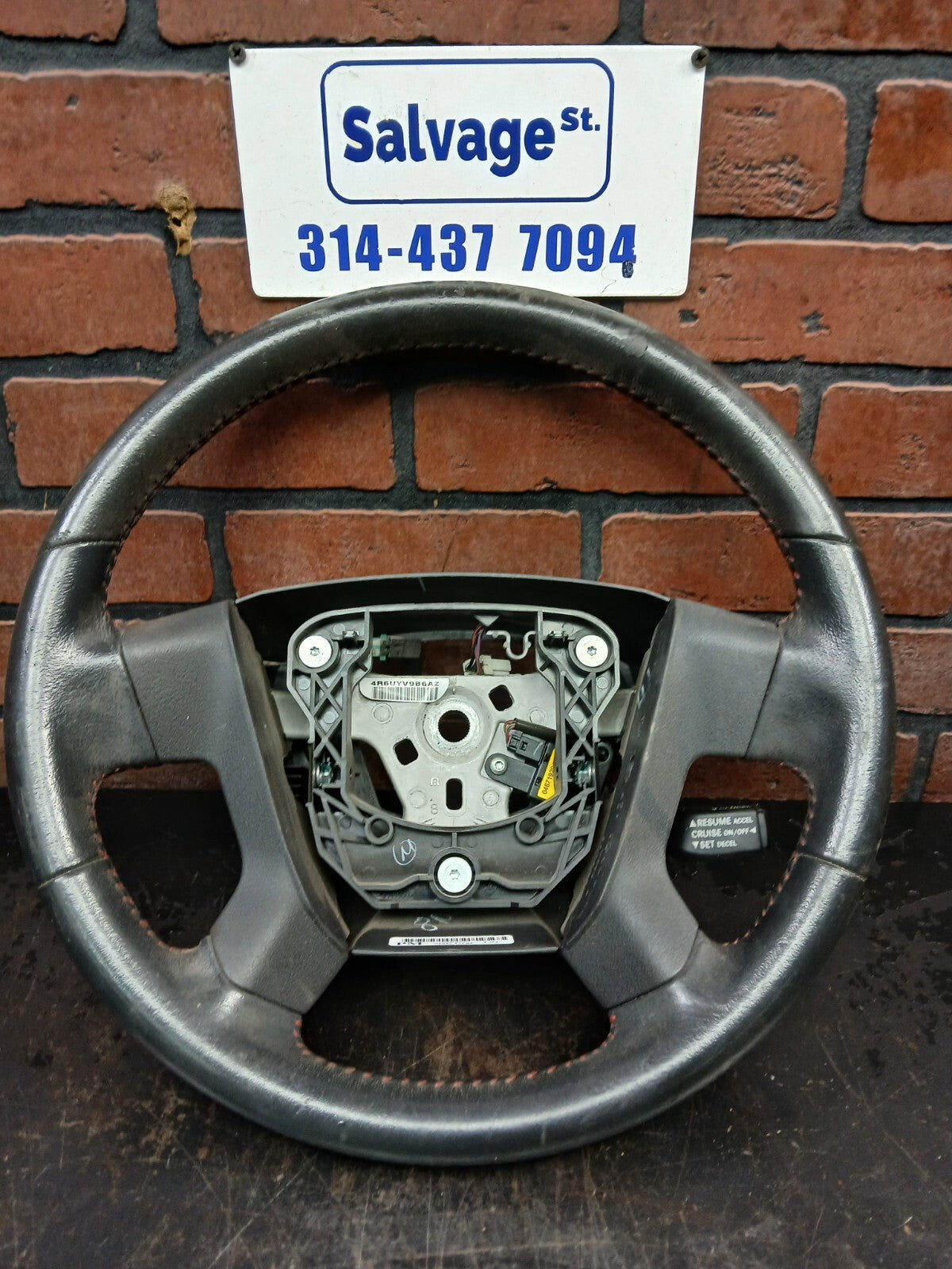 2007-10 Caliber Patriot Avenger Journey Steering Wheel Leather w/ Cruise Control