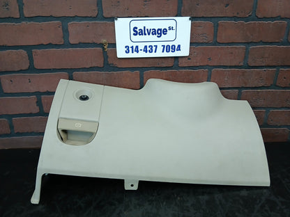 2005-2010 Chrysler 300 Lower Steering Column Cover Knee Bolster Panel 0wd86bd1ac
