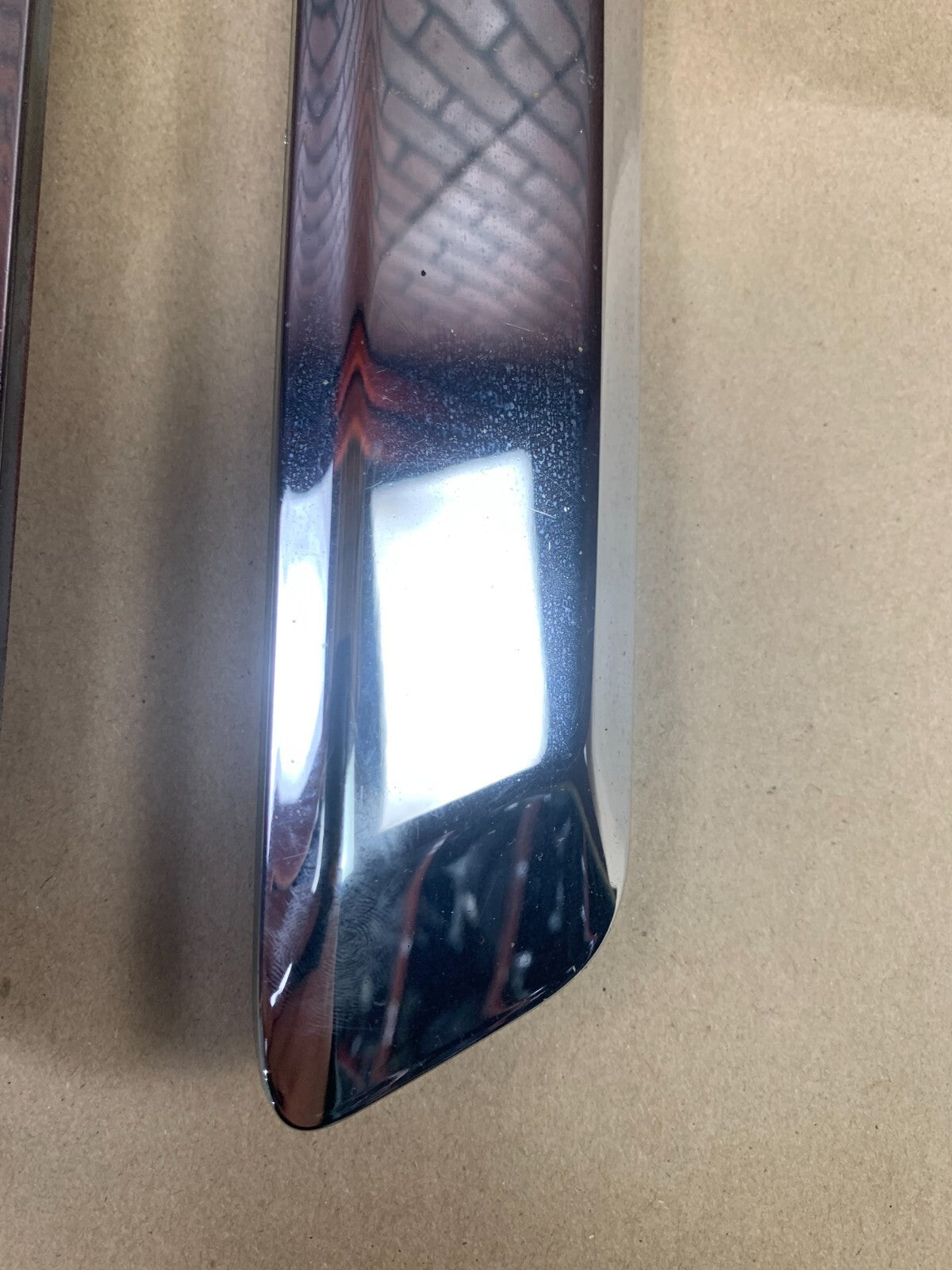 06-07 GRAND CHEROKEE RIGHT LEFT SIDE REAR CHROME DOOR TRIM MOLDINGS 04806272AA