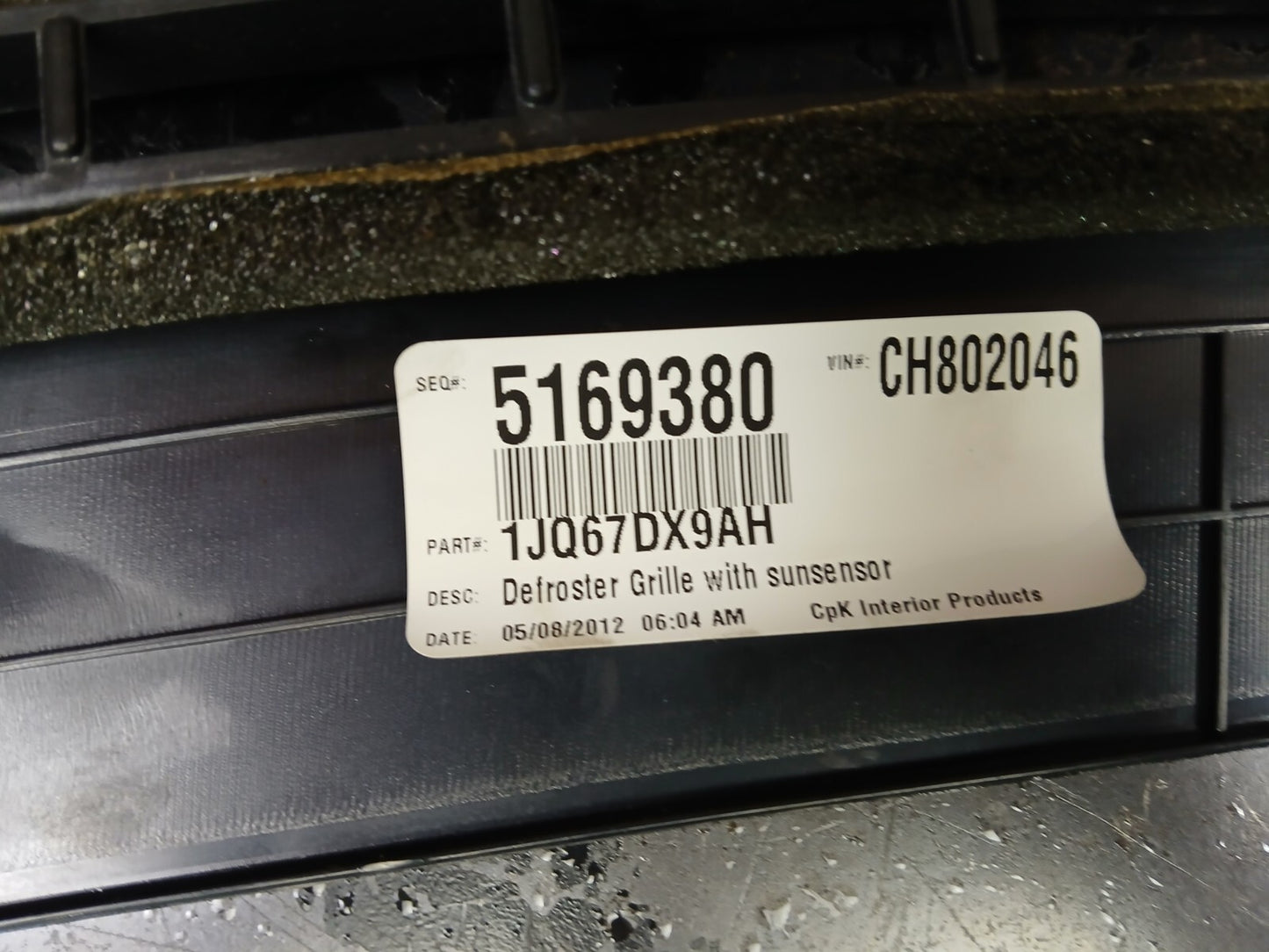 2011-2023 Chrysler 300/Dodge Charger Dash Defroster Grille Panel 1jq67dx9ah