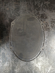 2004 Chrysler PT. Cruiser Oval Audio Sound Speaker Set of 2 w/ Covers