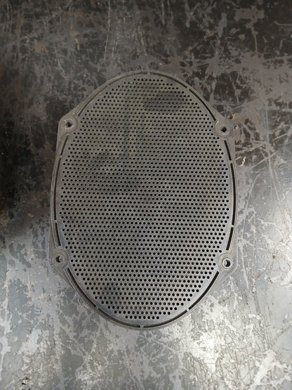 2004 Chrysler PT. Cruiser Oval Audio Sound Speaker Set of 2 w/ Covers