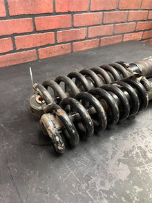 2005-2007 Dodge Charger Chrysler 300 SRT8 Rear Left Right Shocks and Springs OEM