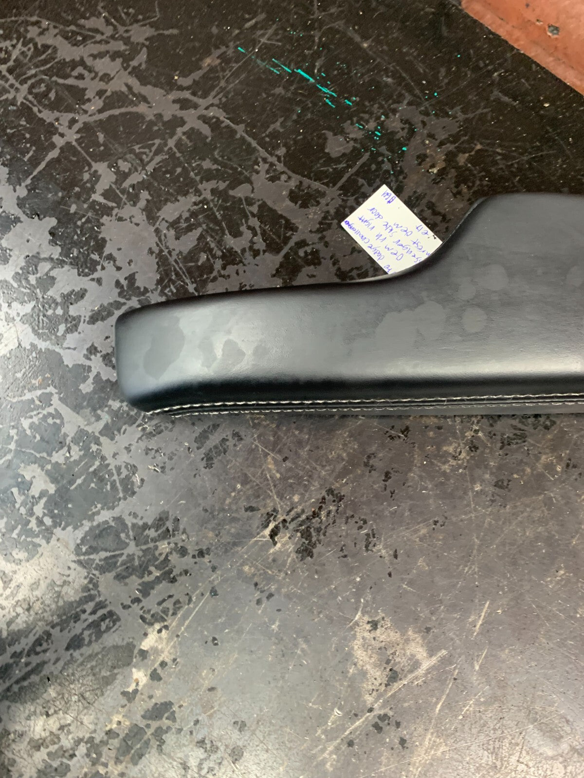 15-23 Dodge Challenger SRT OEM RH Right Passenger Side Door Armrest OEM.
