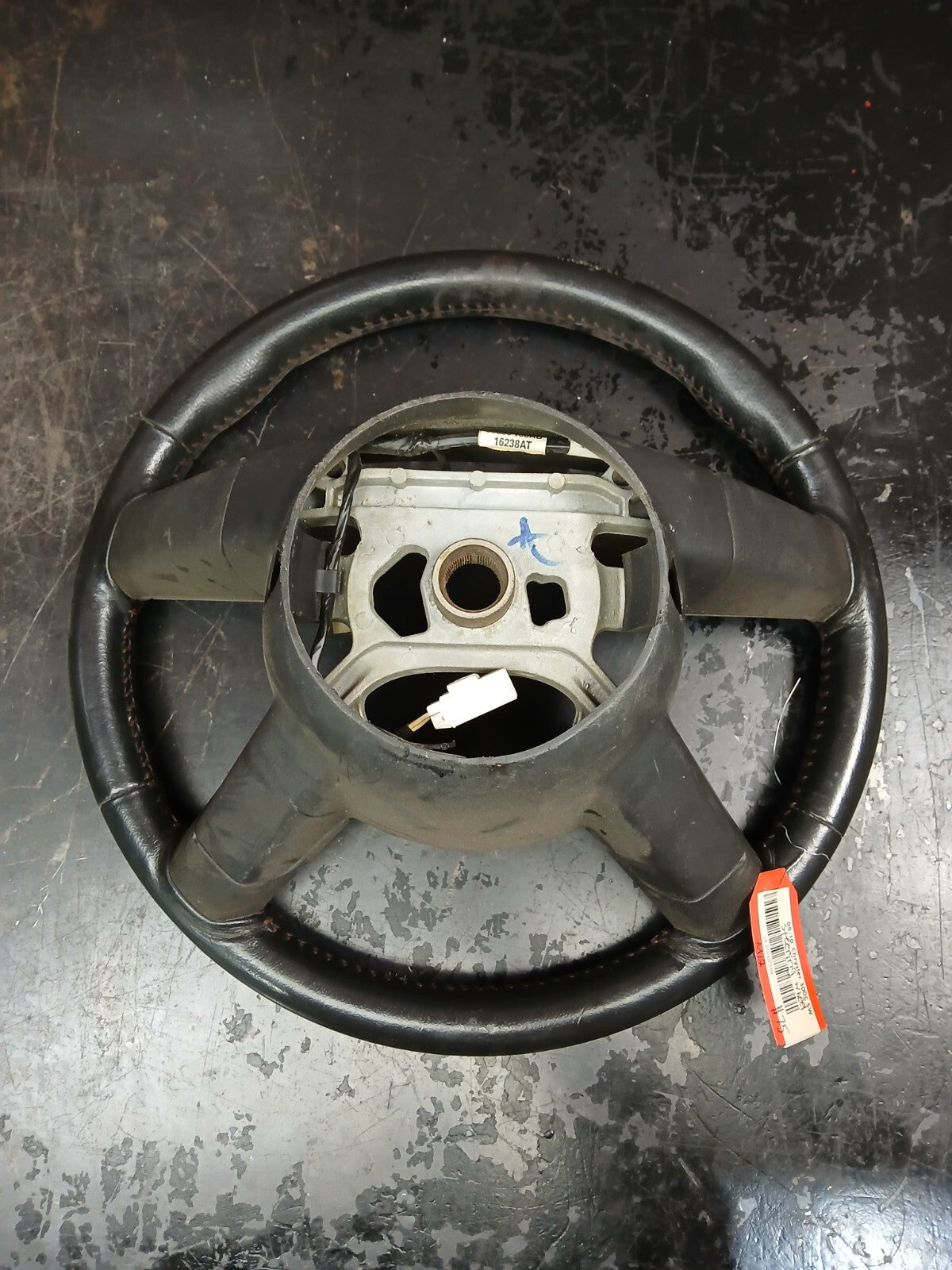 2006-2007 Chrysler 300 Steering Wheel w/ Controls Black Leather 1bf502dvaa