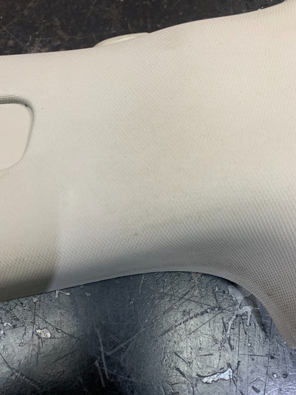 2005-2007 CHRYSLER 300 LEFT DRIVER SIDE B PILLAR UPPER TRIM COVER OEM
