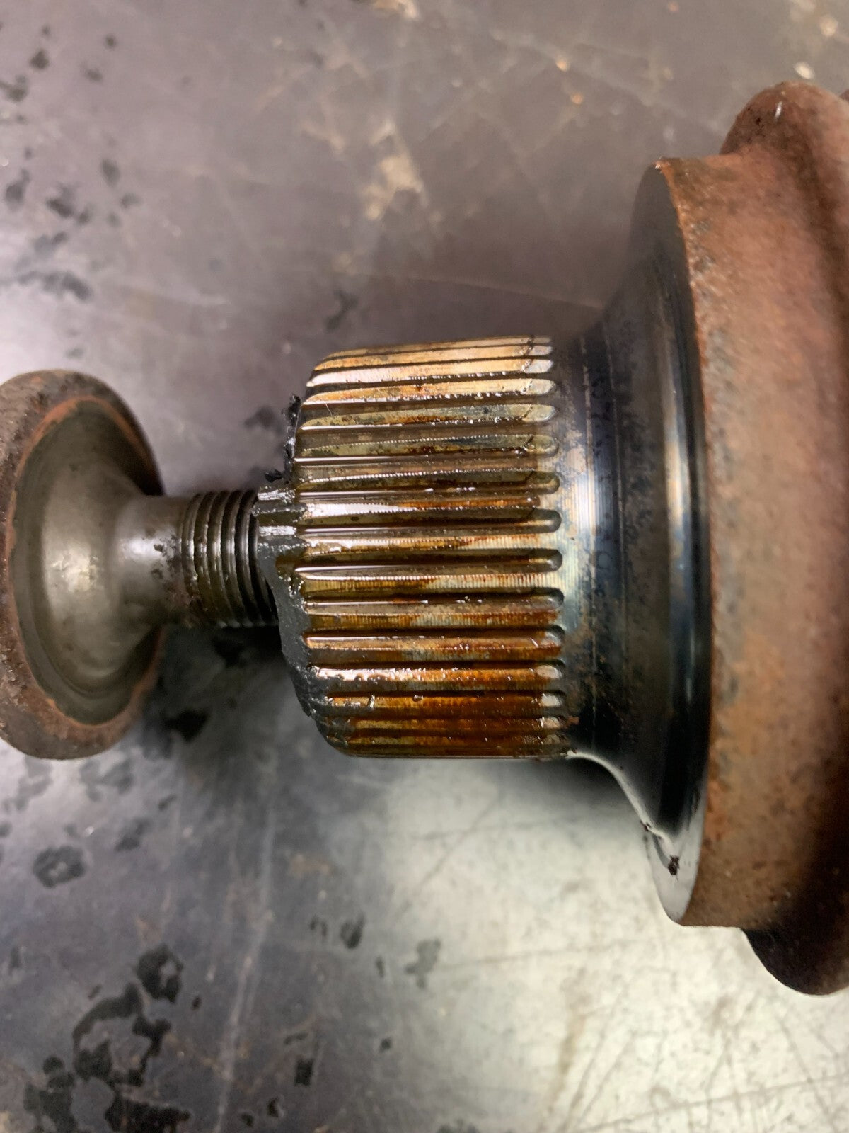 2011-2018 Audi OEM Front Suspension CV Axle Half Shaft Assembly 4G0 407 271 F