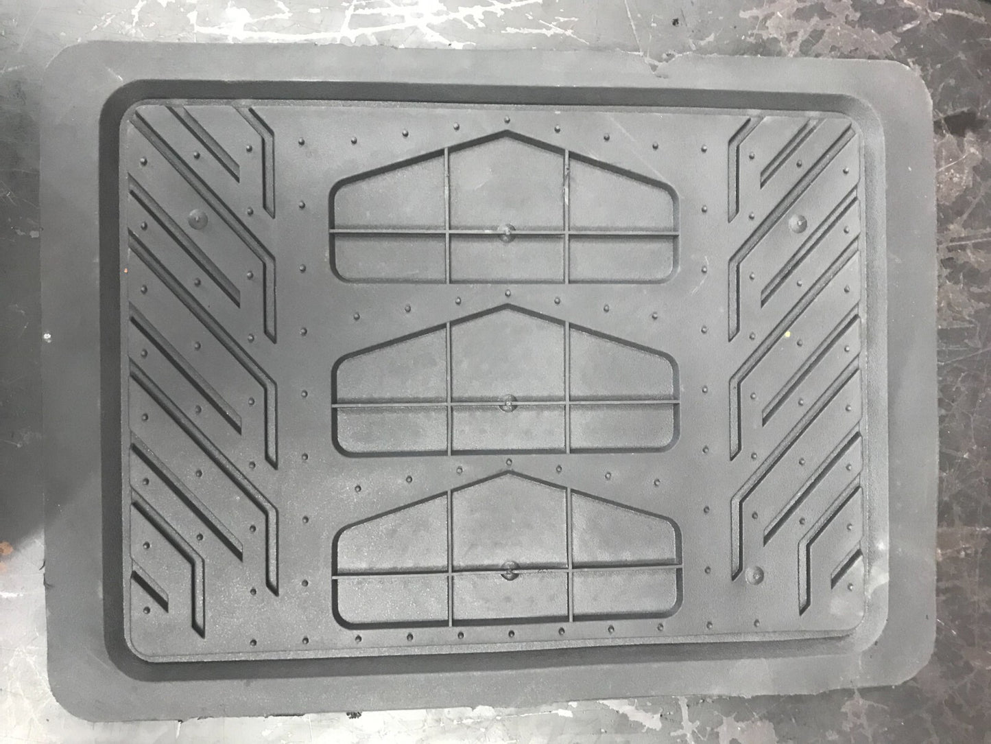 2008-2010 Dodge Challenger SRT Plasticolor Black Rubber Floor Mat Set of 4