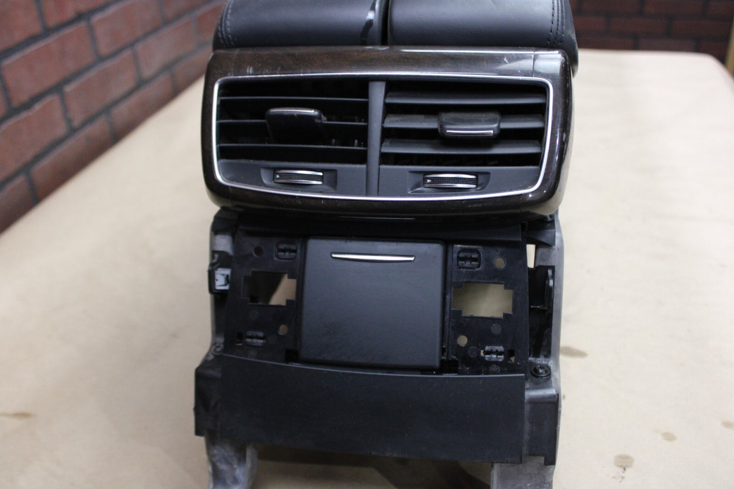 2011-2018 Audi A8 D4 Front Floor Center Console Armrest Storage Assembly Black