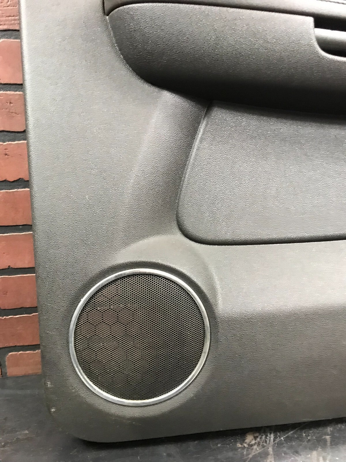 2007-2014 Sierra Silverado Yukon Rear Passenger RH Side Interior Door Panel