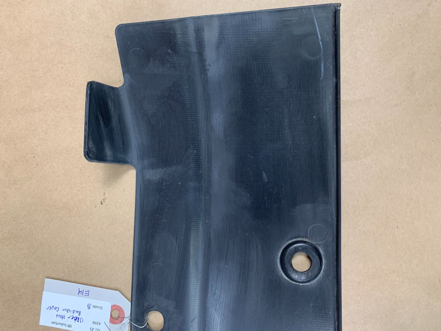 2007-2014 GMC Yukon Suburban Tahoe Under Hood Upper Radiator Cover OEM 25976455