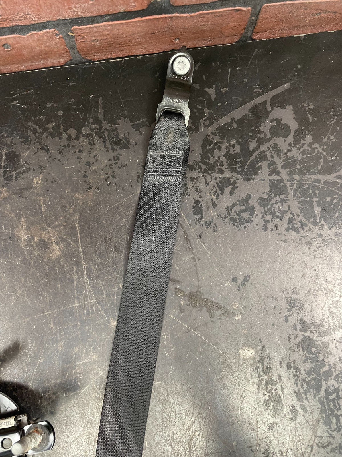 11-13 Grand Cherokee Durango Front Driver LH Seat Belt Retractor 1GE05DX9AD