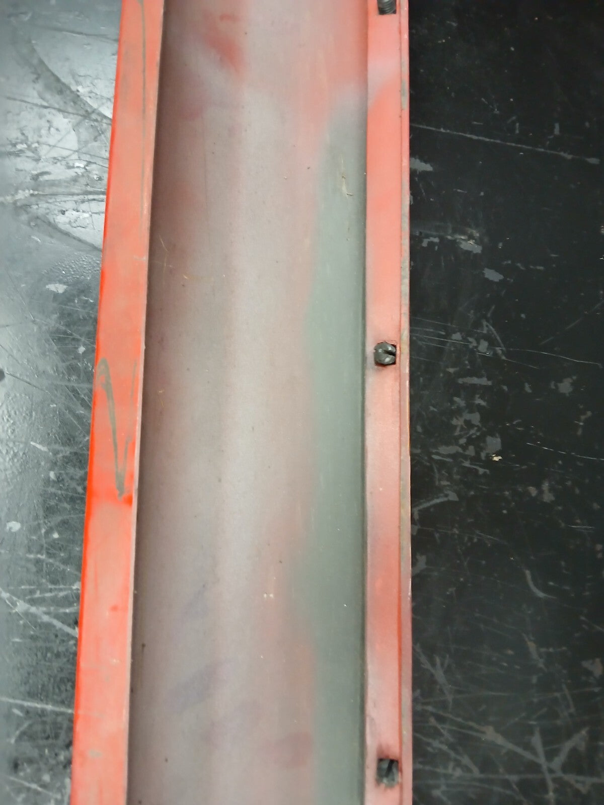 2007 Dodge Charger Passenger RH Side Skirt Rocker Panel Molding Red
