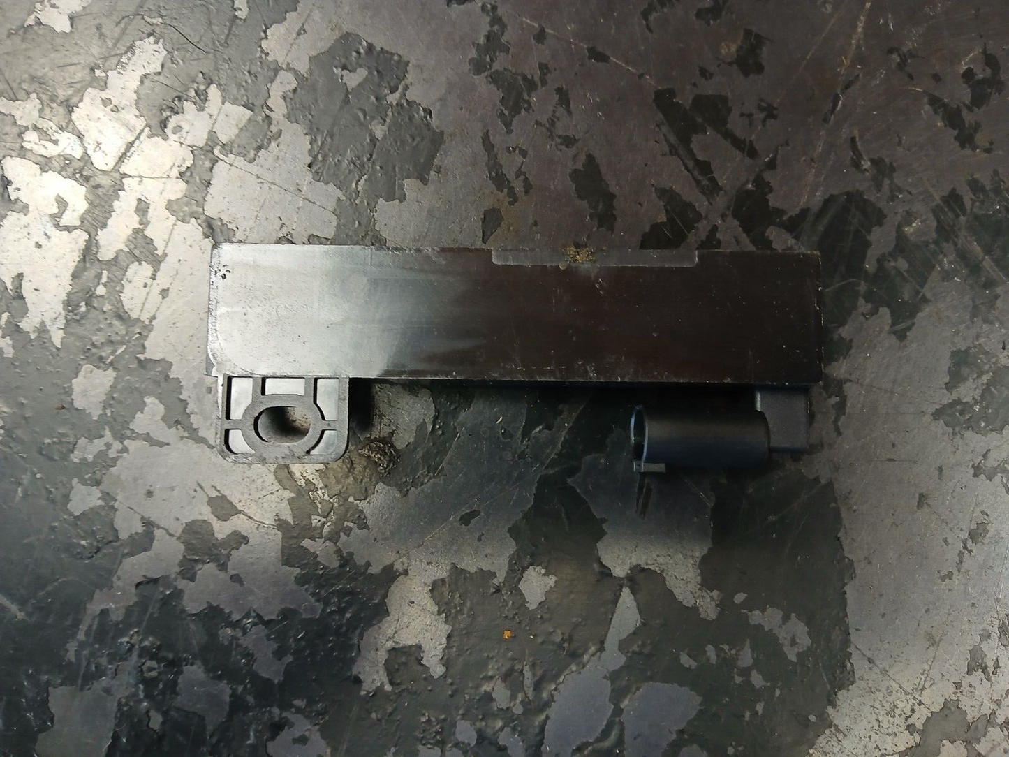 2011-2023 Charger Challenger 300 Passive Entry Antenna Module 68071978aa