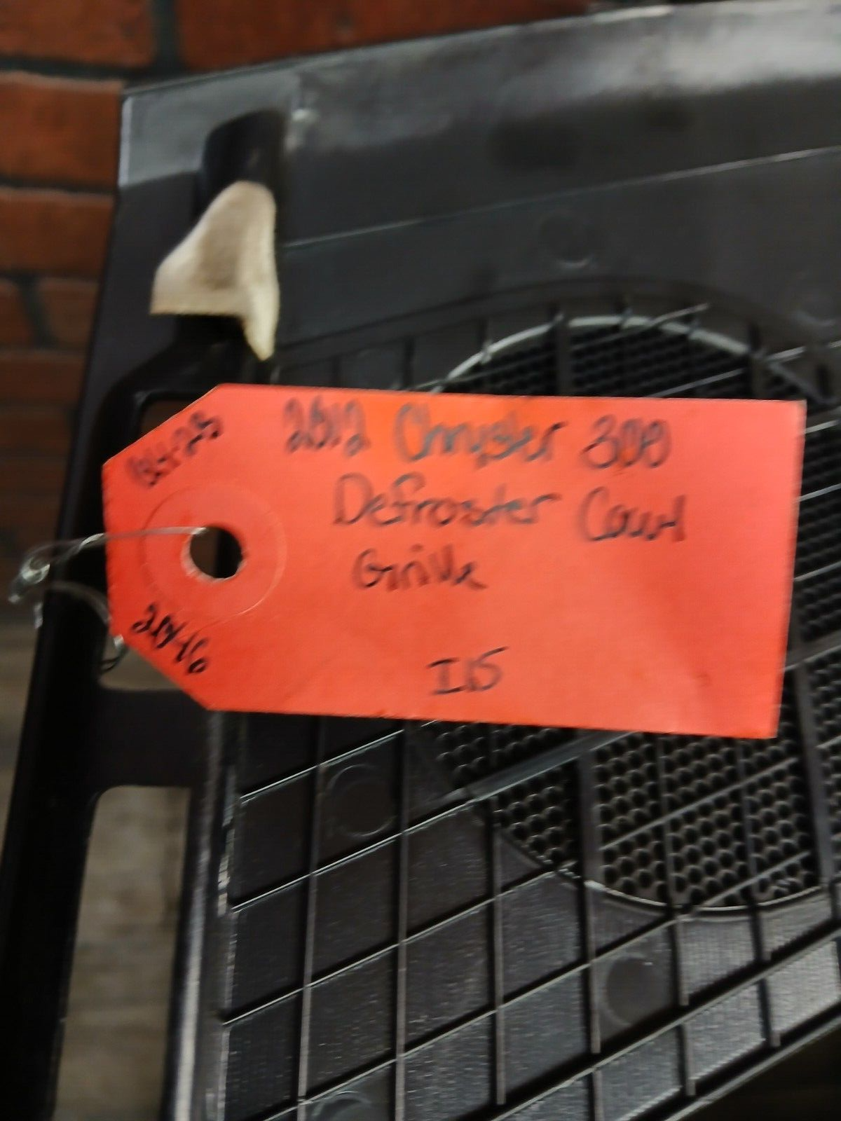 2011-2023 Chrysler 300/Dodge Charger Dash Defroster Grille Panel 1jq67dx9ah