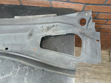 2005-2010 Charger Magnum 300 Exterior Windshield Defroster Cowl Panel 04805834ac