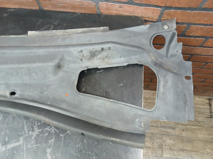 2005-2010 Charger Magnum 300 Exterior Windshield Defroster Cowl Panel 04805834ac