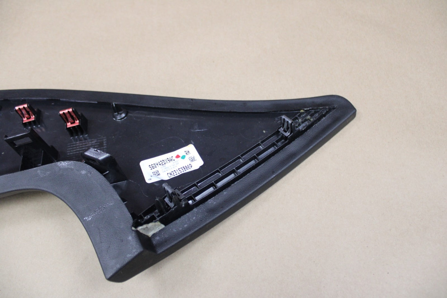 19-23 DODGE CHARGER PASSENGER RH SIDE CENTER CONSOLE COVER TRIM OEM S6QY42DX9AC