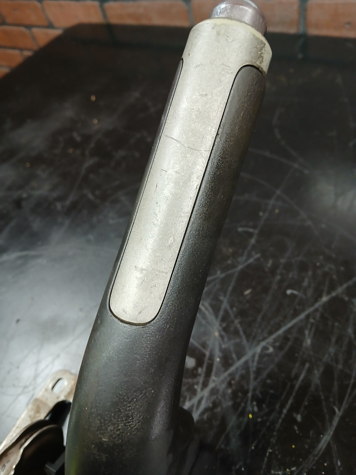 2007 Pontiac Solstice GXP Emergency Parking Brake Lever Assembly