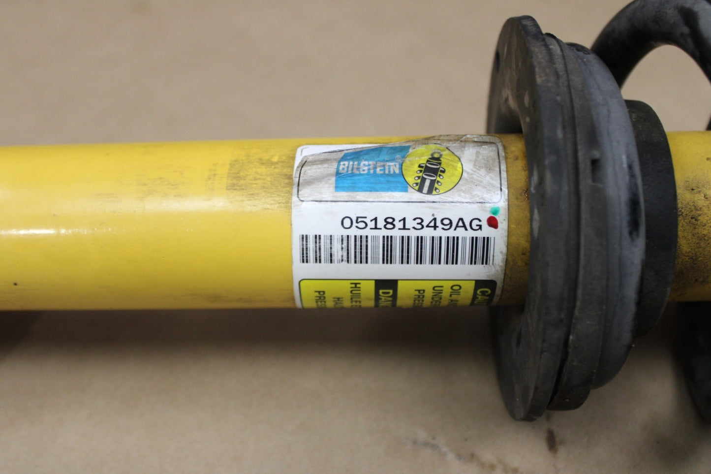 2008-2014 CHALLENGER SRT Front Passenger RH Shock Absorber Strut OEM 05181349AG