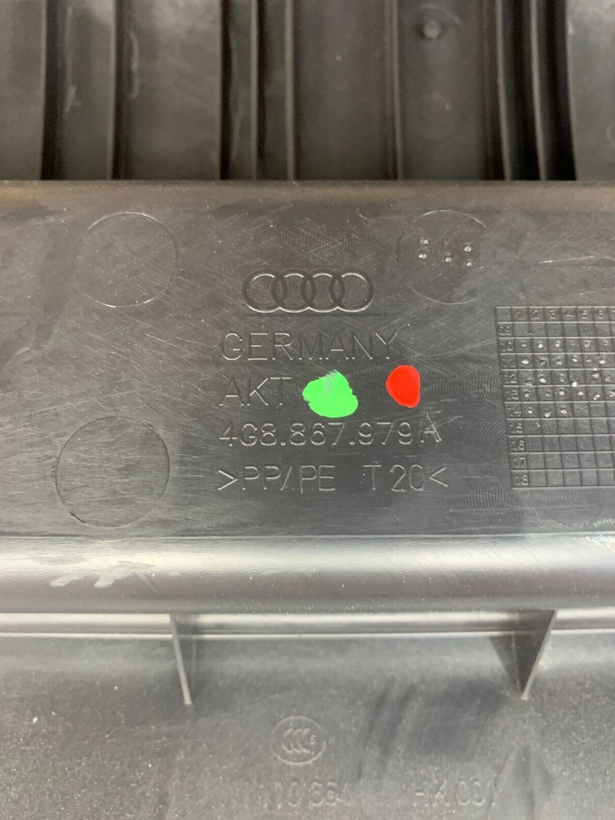 13-18 AUDI S7 REAR TRUNK HATCH TAILGATE LOWER TRIM COVER PANEL OEM 4G8 867 979 A