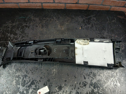 2011-2015 Jeep Grand Cherokee Passenger RH B Pillar Molding 1gt14dx9ae