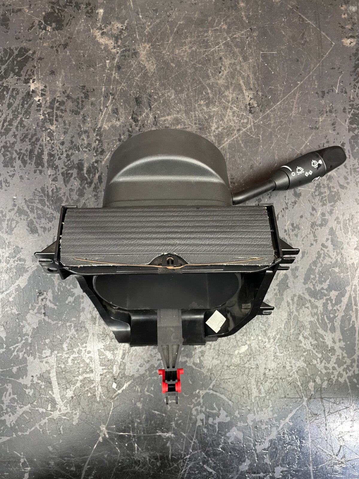 05-10 Challenger/Charger/300/Magnum Turn Signal&Wiper Multifunction Switch Bezel