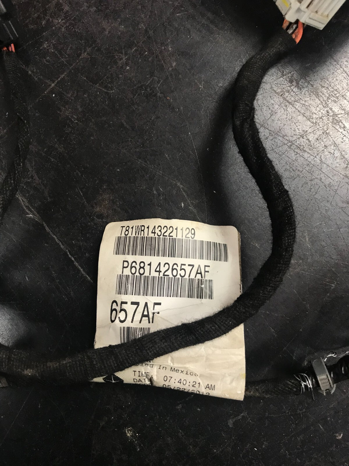 2013 Dodge Dart Rear Door Wire Wiring Harness 68142657AF Good Condition