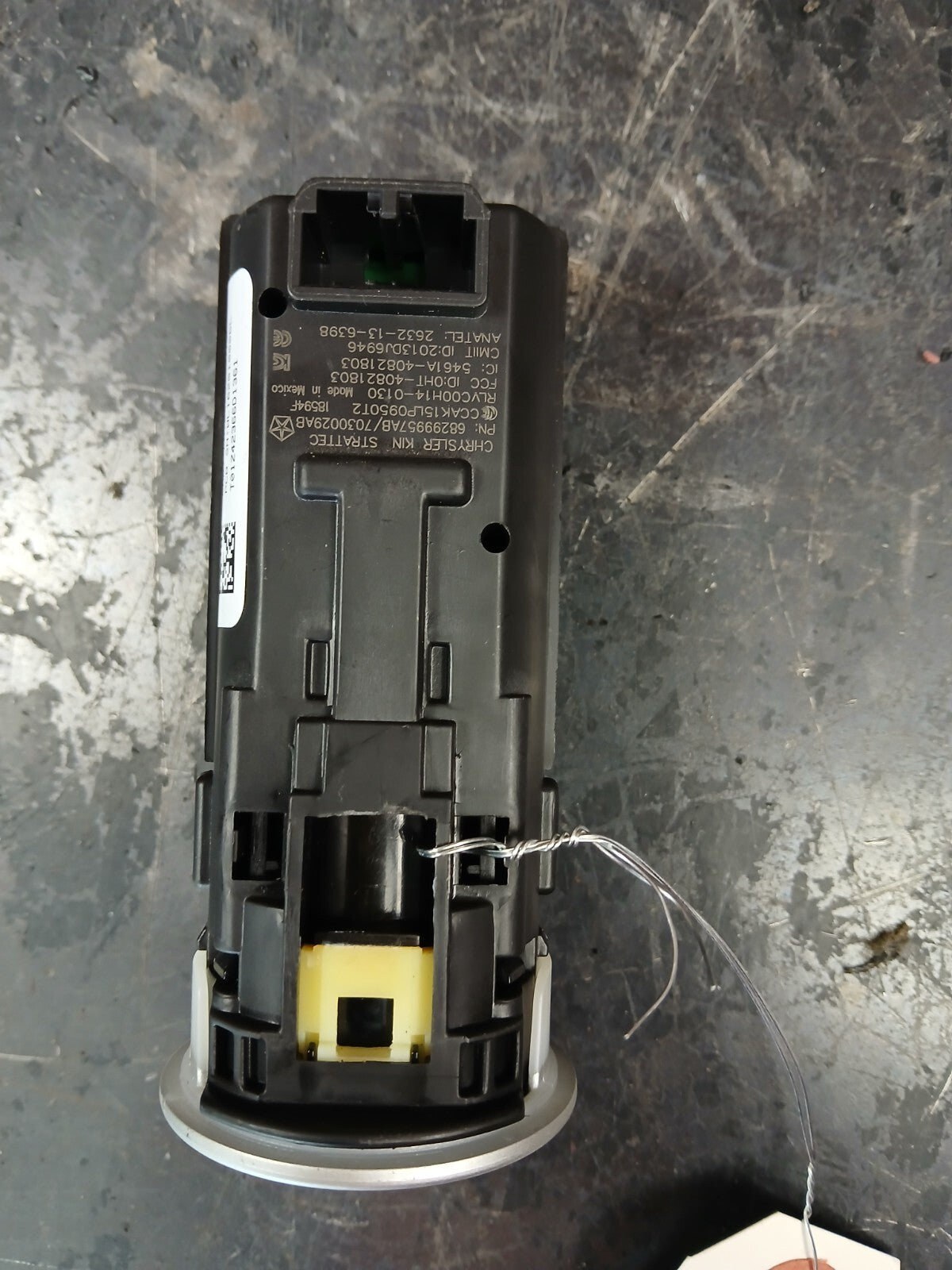 16-23 Challenger Charger 300 Keyless Ignition Node Module Button 68299957ab