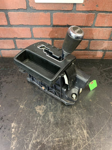 2009-2010 Jeep Grand Cherokee SRT8 SRT Automatic Transmission Shift Lever OEM