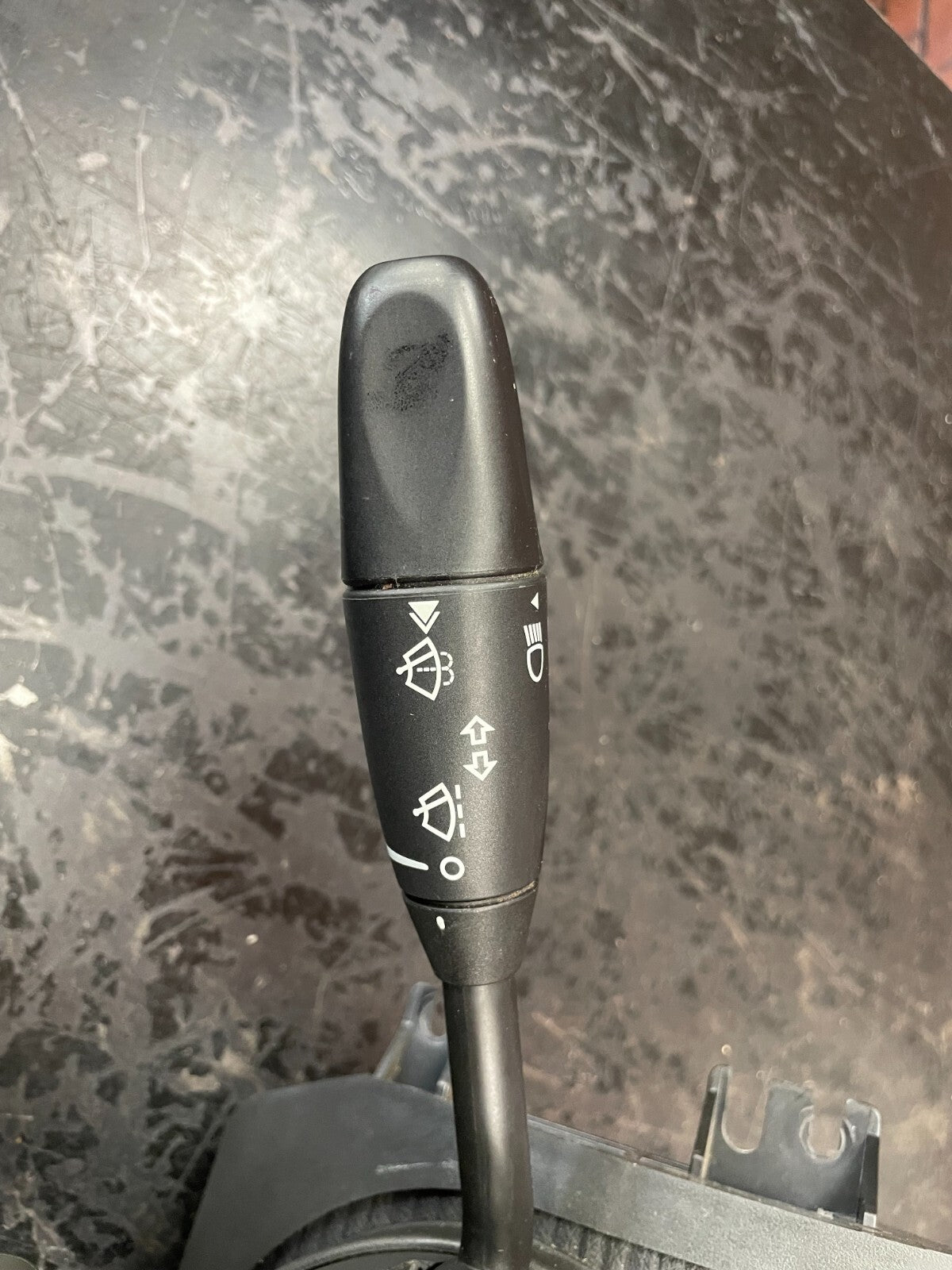 05-10 Challenger/Charger/300/Magnum Turn Signal&Wiper Multifunction Switch Bezel