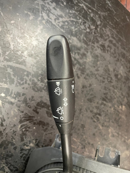 05-10 Challenger/Charger/300/Magnum Turn Signal&Wiper Multifunction Switch Bezel