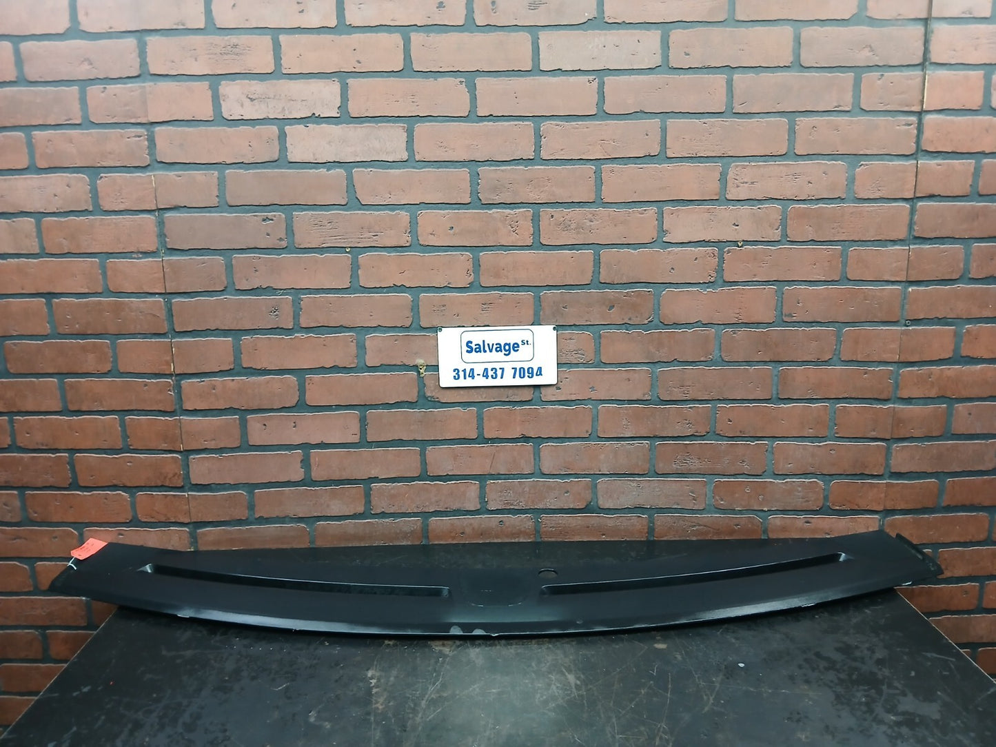 2011-2023 Chrysler 300/Dodge Charger Dash Defroster Grille Panel 1jq67dx9ah