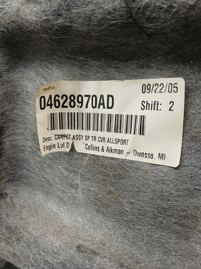 05-08 Magnum SRT8 Rear Trunk Floor Spare Wheel Carpet Cover Panel 04628970ad