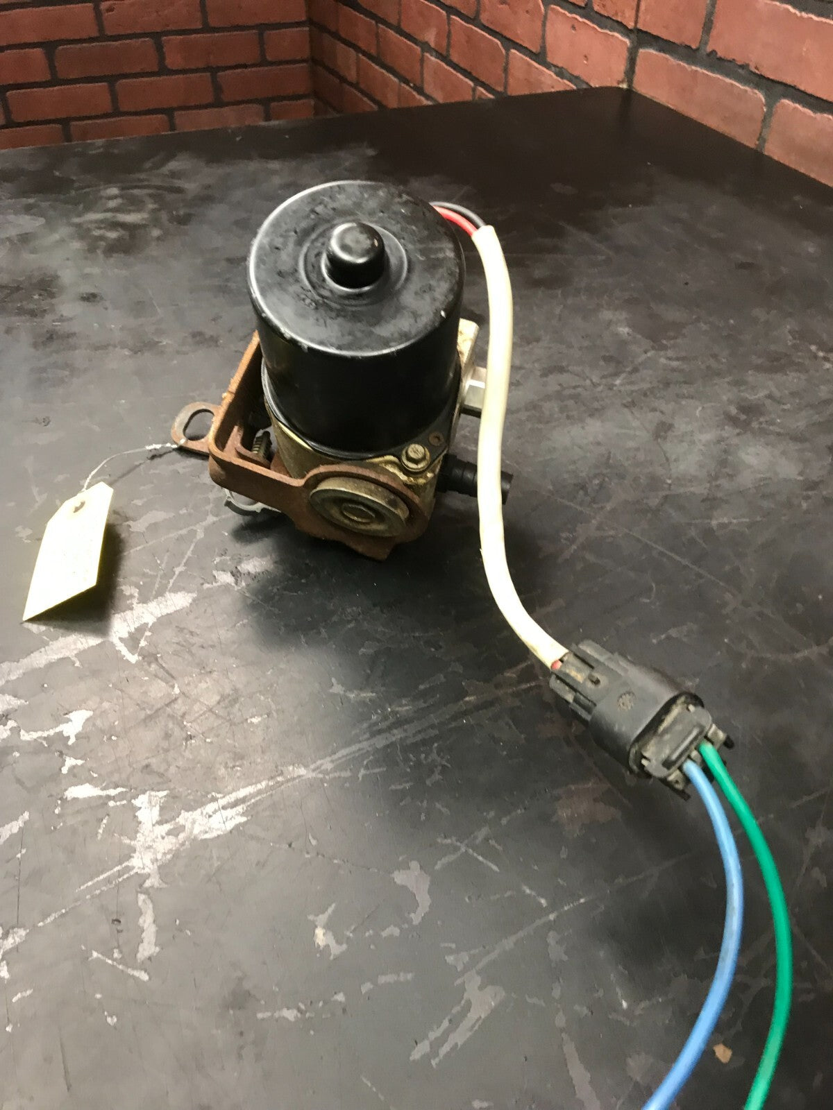 2003-2005 Dodge Neon SRT4 ABS Anti-Lock Braking System Hydraulic Control Module