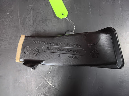 2008 Jeep Grand Cherokee Driver LH Instrument Panel Dash Vent Duct 55117075aa
