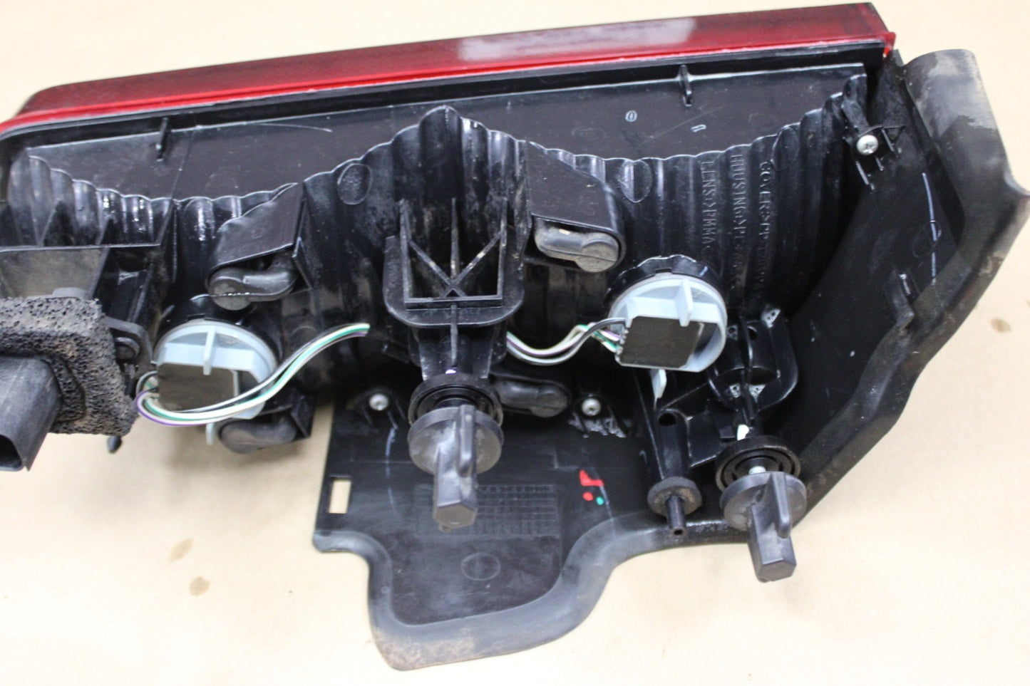 2008-2014 Dodge Challenger SRT8 Rear Driver LH Side Tail Brake Stop Light OEM