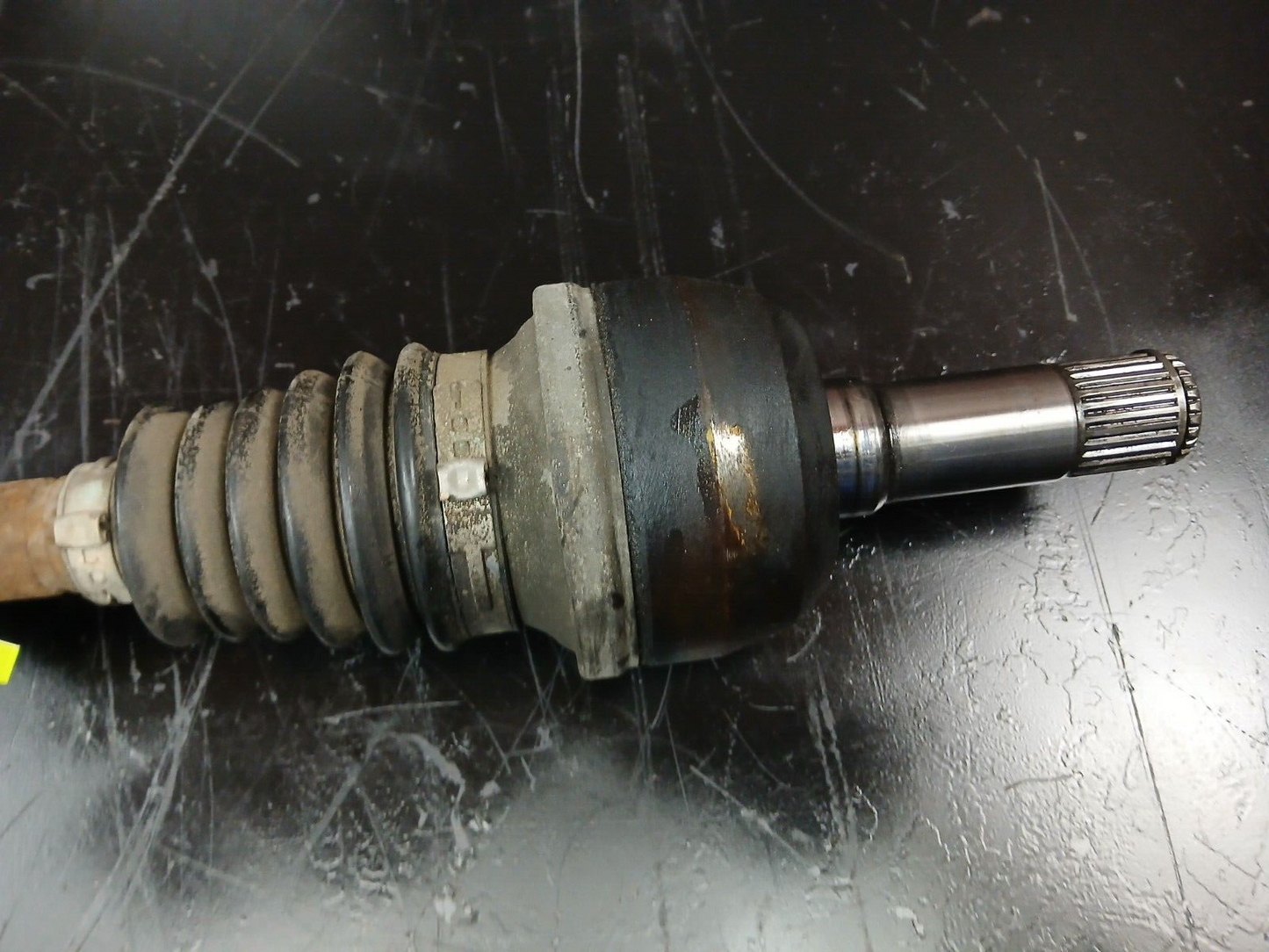 2006-2009 Pontiac Solstice GXP Rear Driver LH Side CV Axle Shaft 15895131