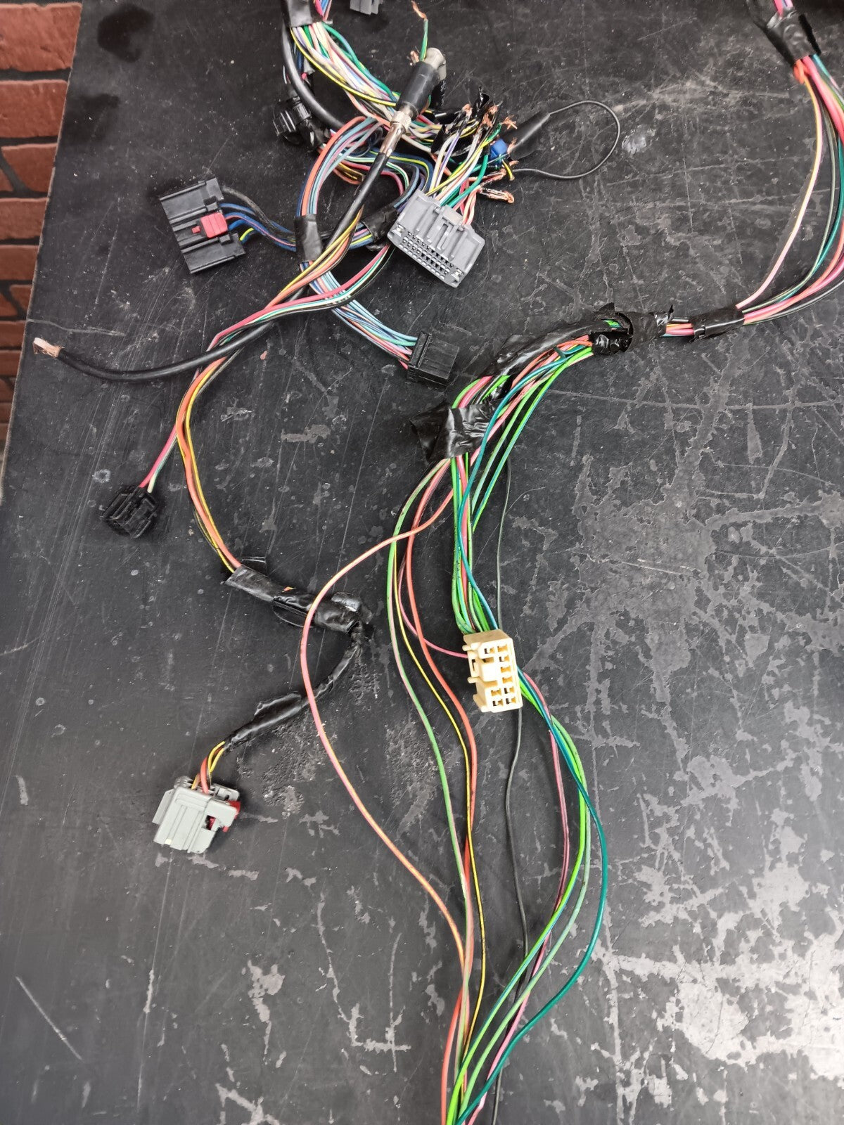 2007-2008 Dodge Caliber Dash Instrument Panel Wire Wiring Harness 05084239AE