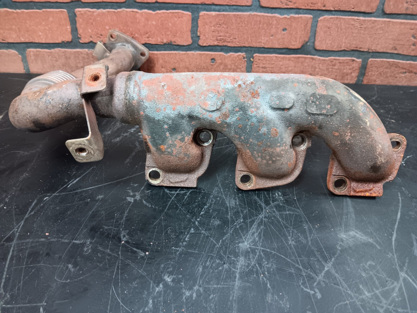 2014-2019 Dodge Ram 1500 Jeep GC 3.0L V6 Eco Diesel RH & LH Exhaust Manifold Set
